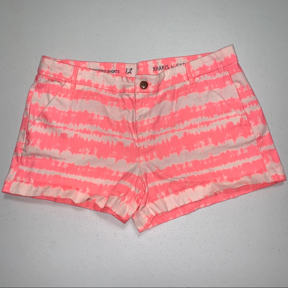 Khakis by Gap shorts